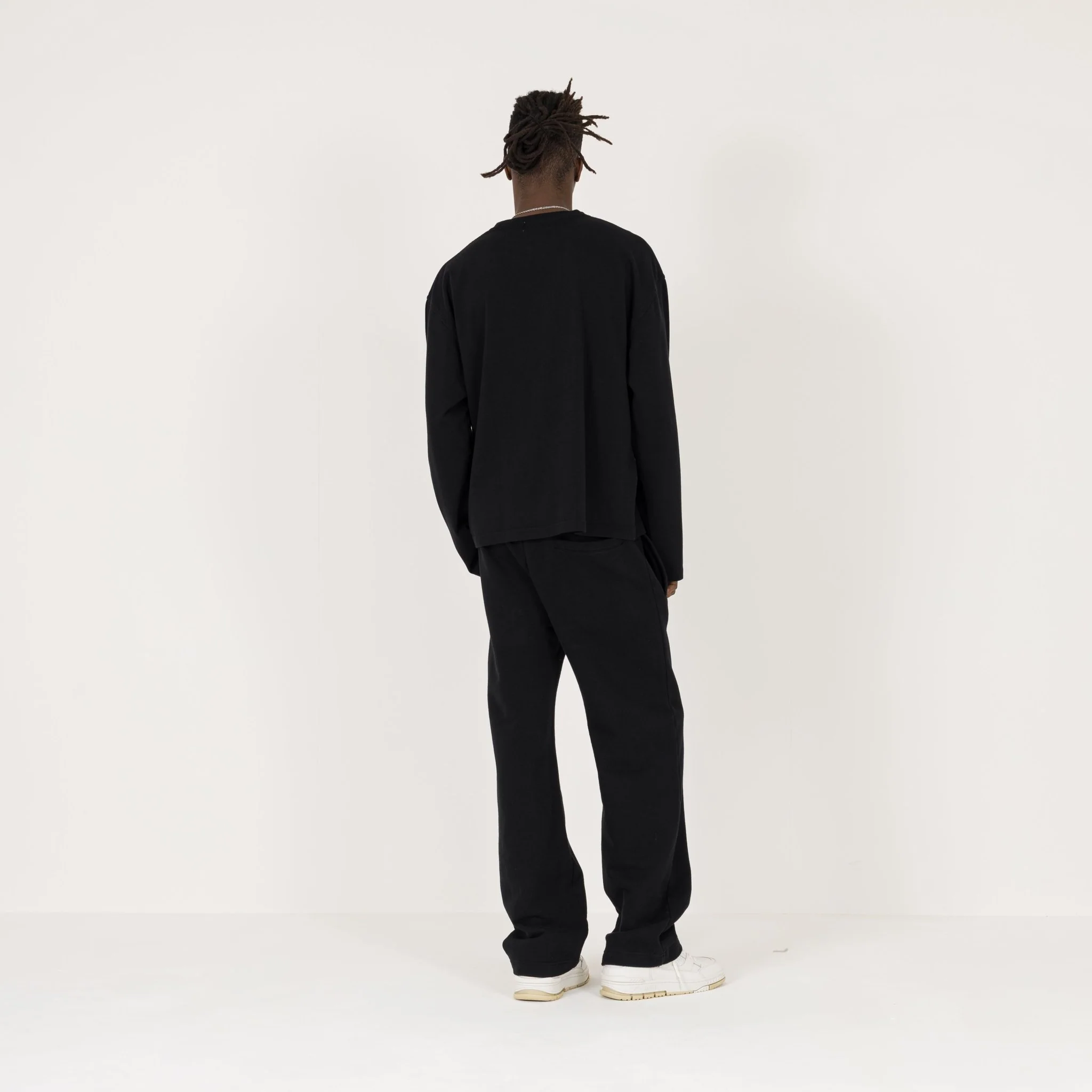 Cropped Long Sleeve T-Shirt - Black - Image 7