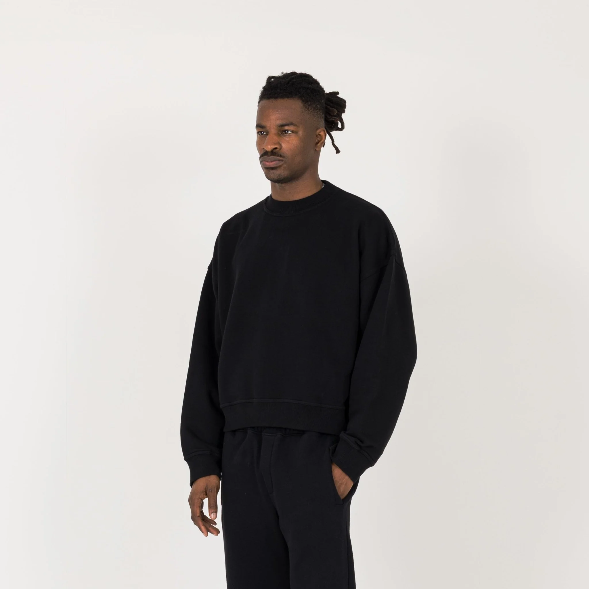 Cropped Sweatshirt - Black - Image 3