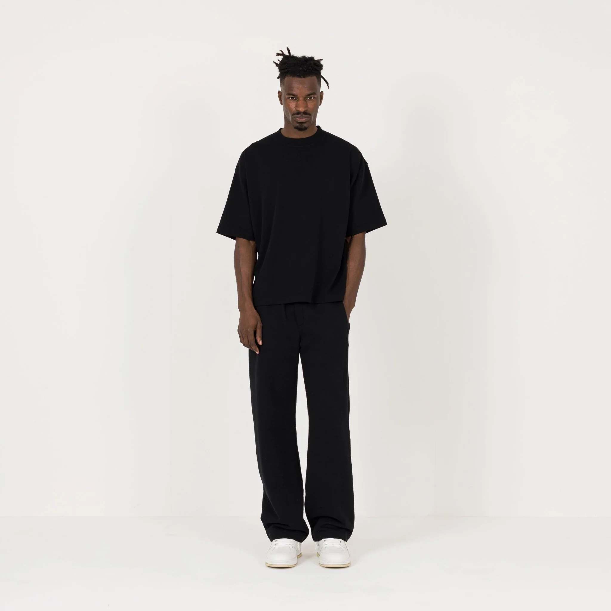 Cropped T-Shirt - Black - Image 4