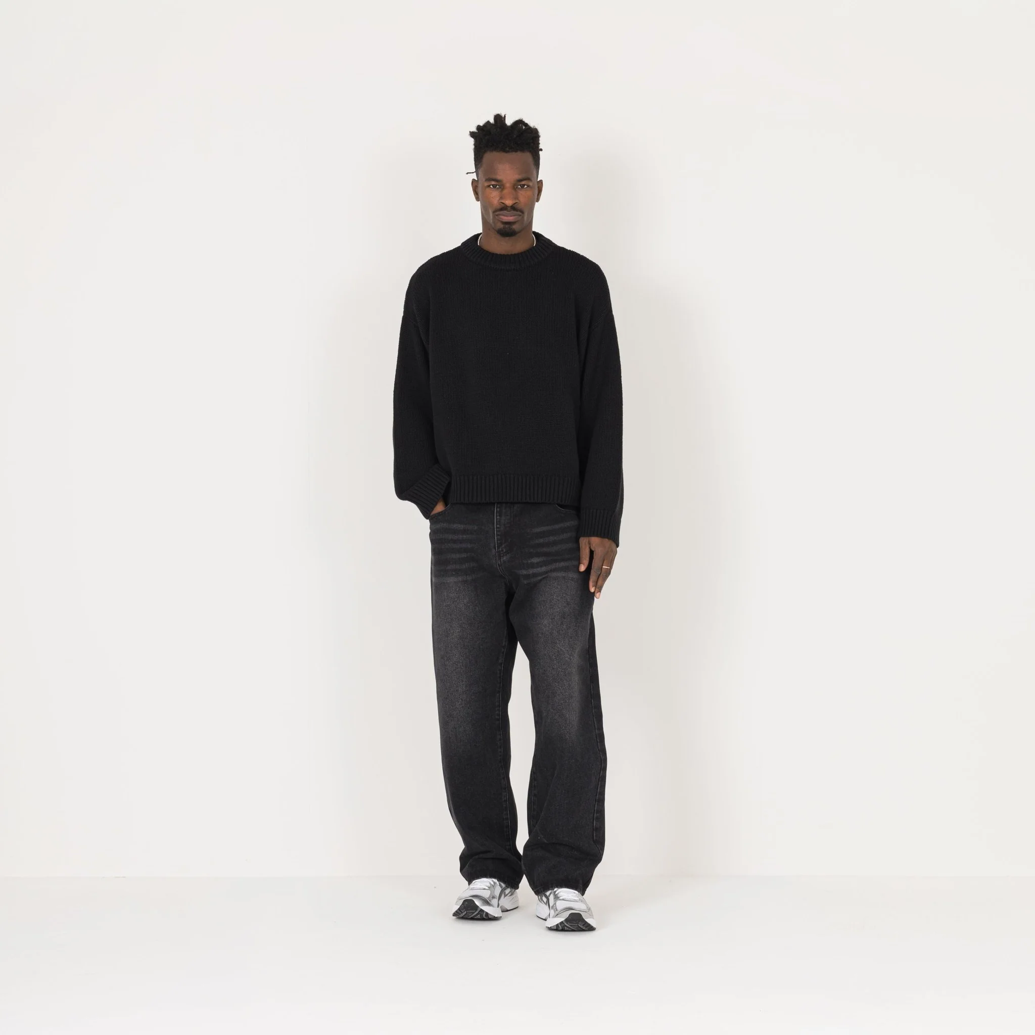 Knitted Sweatshirt - Black - Image 4