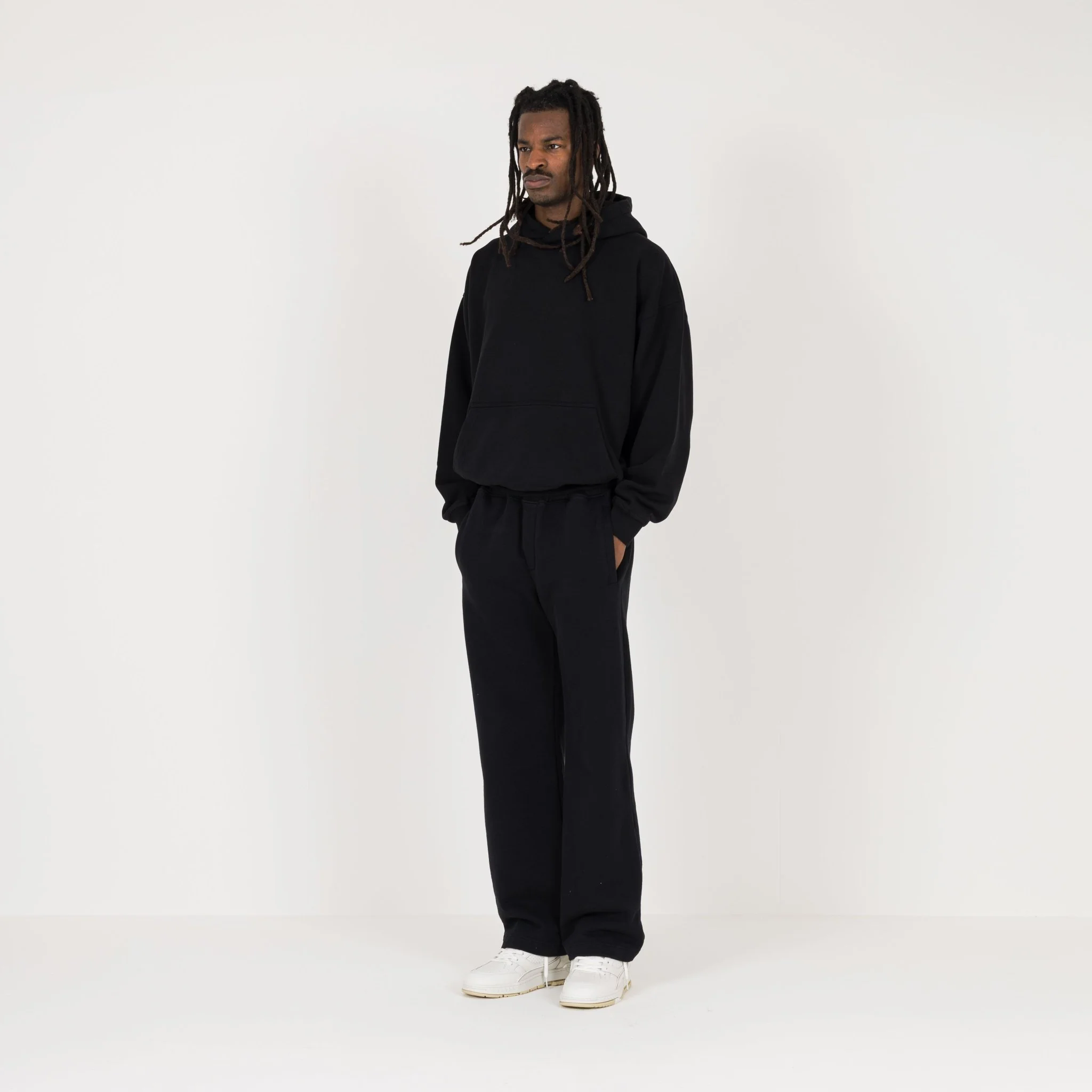 Relaxed Sweatpant - Black - Image 5