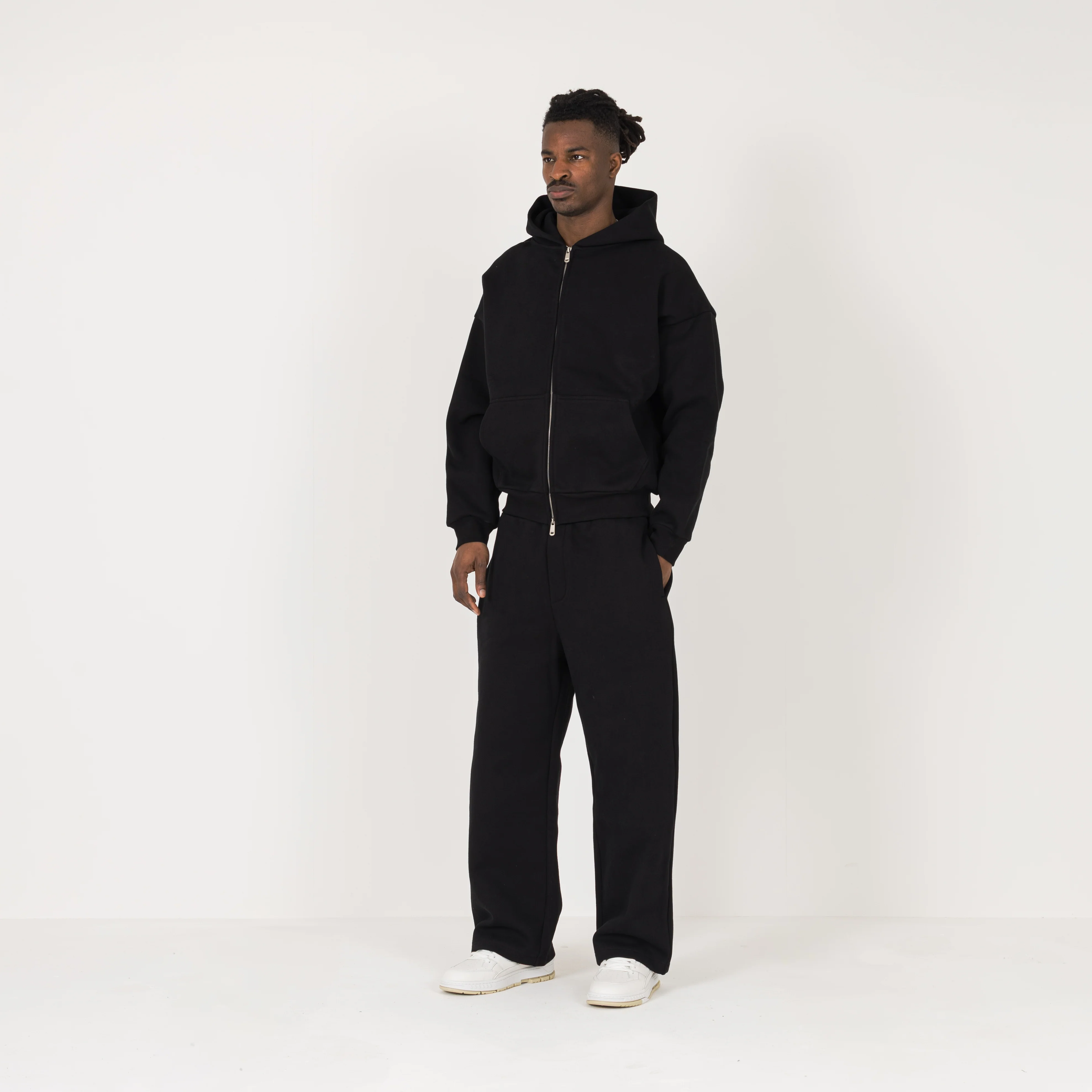 Sculpt Sweatpant - Carbon Black - Image 5