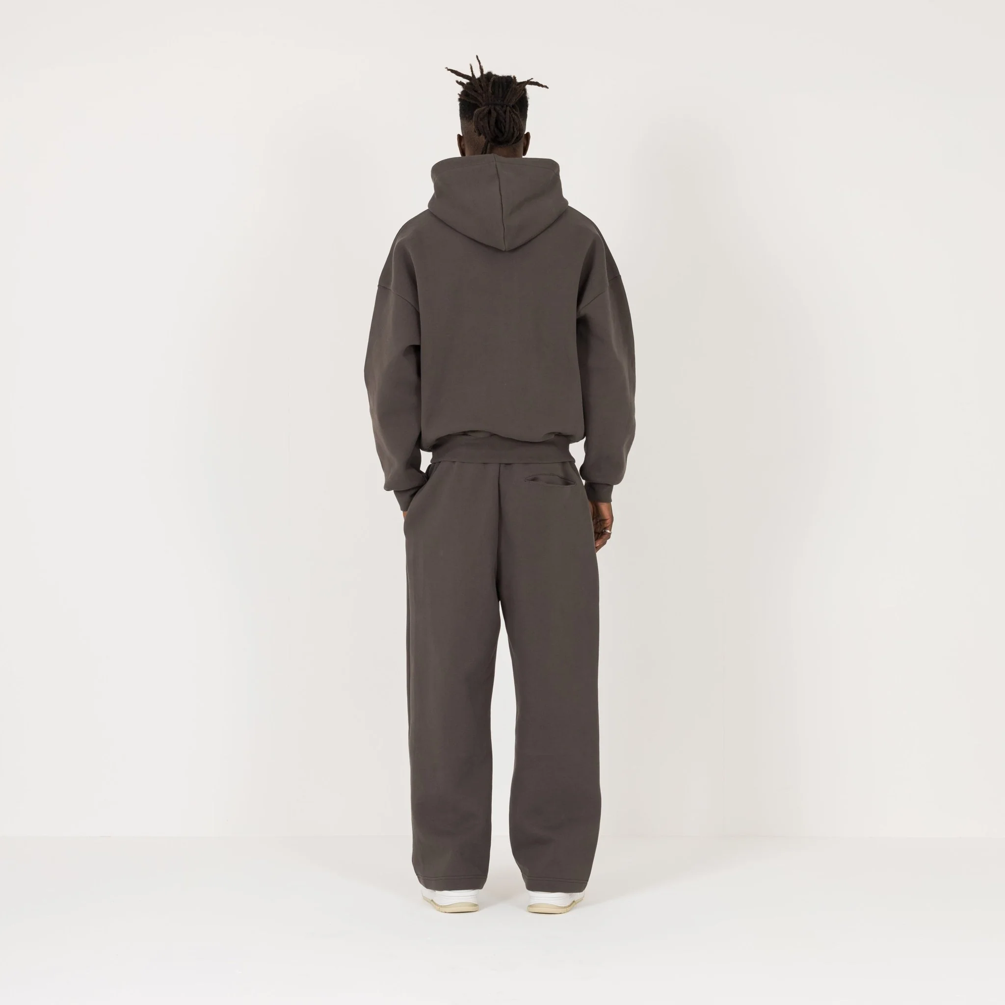 Sculpt Sweatpant - Moor Brown - Image 7