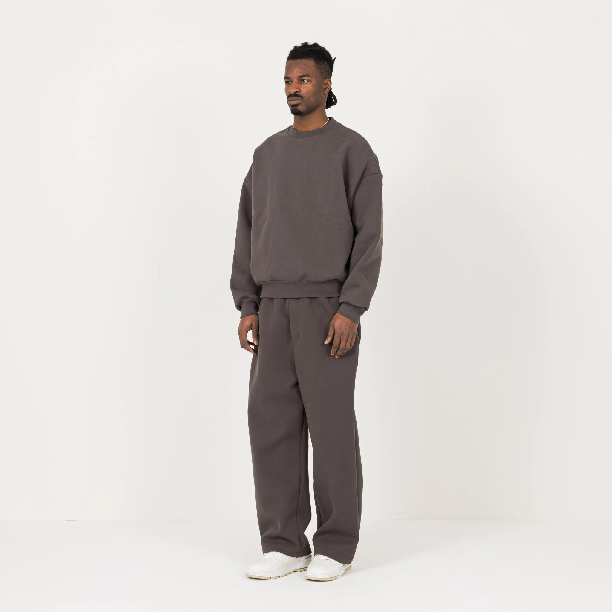 Sculpt Sweatshirt - Moor Brown - Image 5