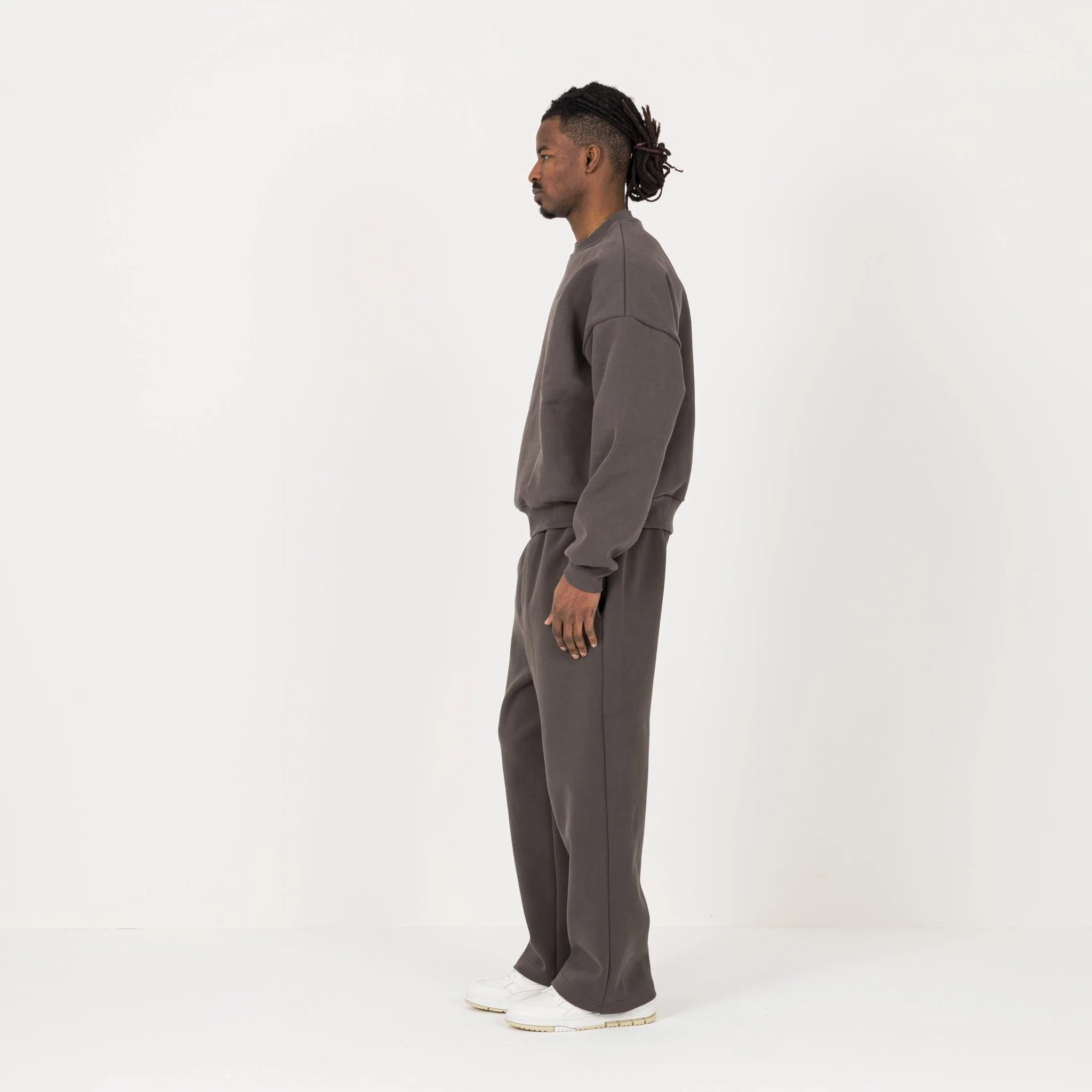 Sculpt Sweatshirt - Moor Brown - Image 6