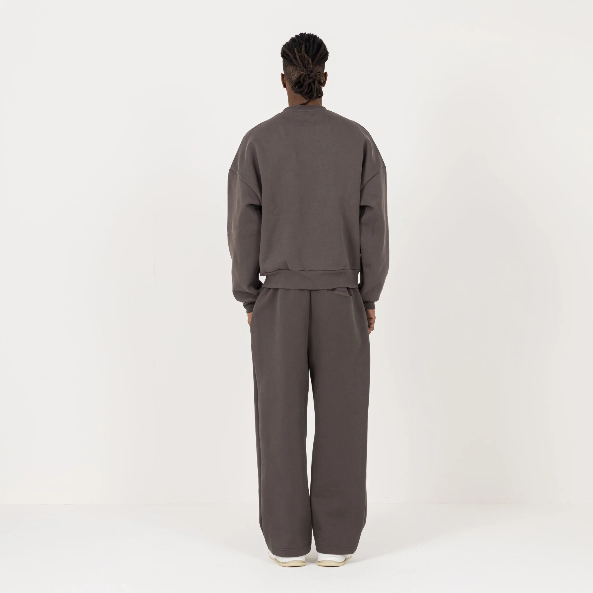 Sculpt Sweatshirt - Moor Brown - Image 7