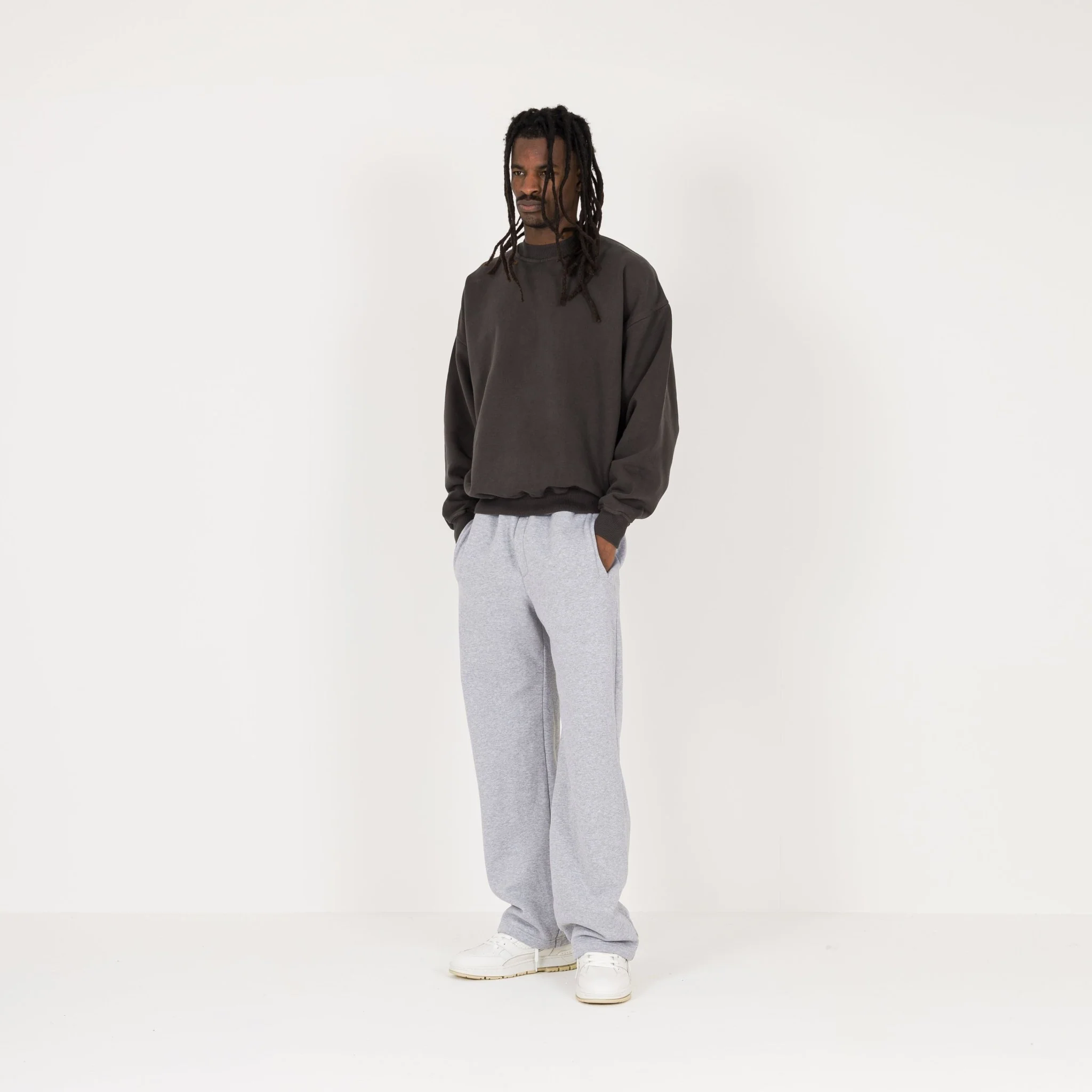 Sweatshirt - Dark Mocha - Image 5