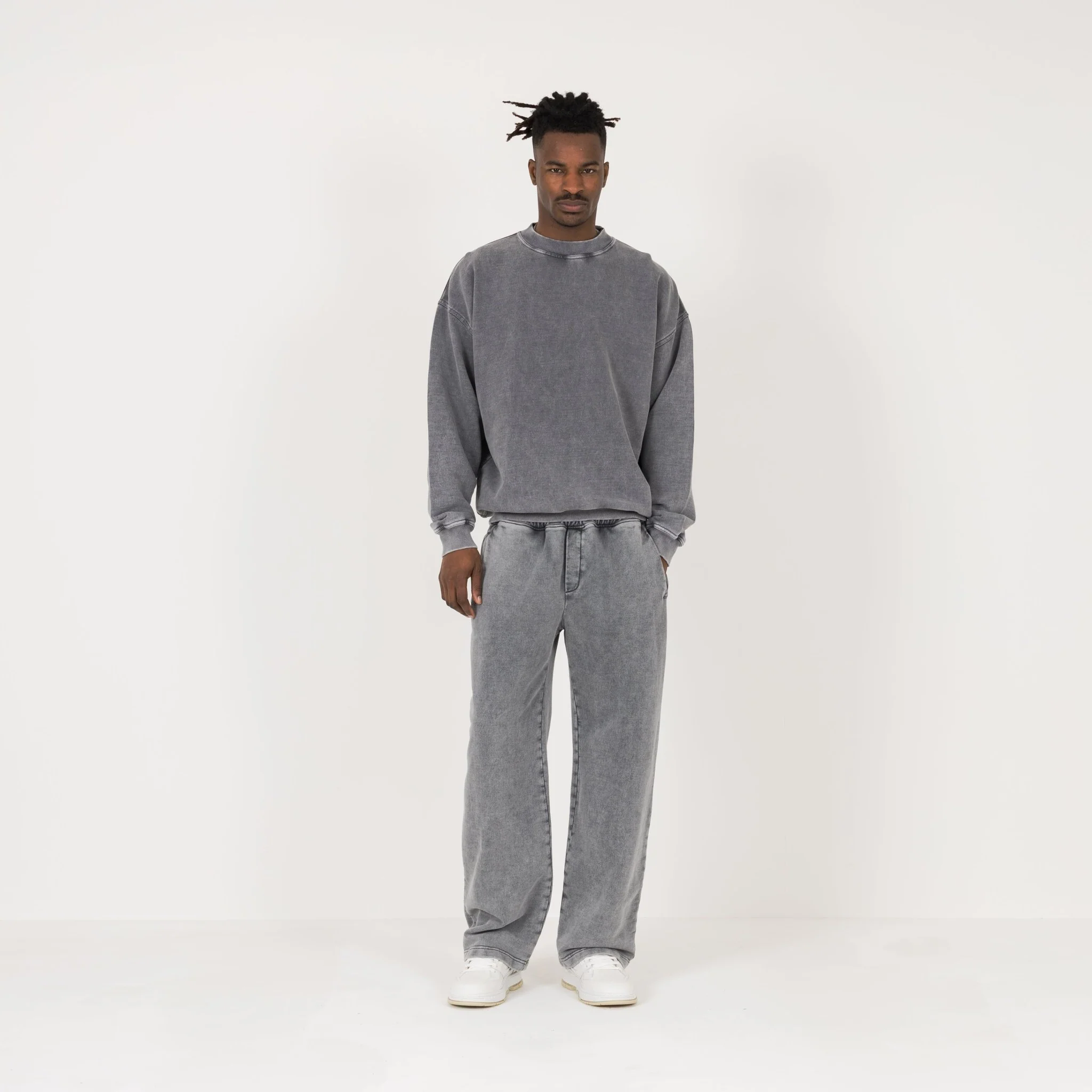Sweatshirt - Vintage Grey - Image 4