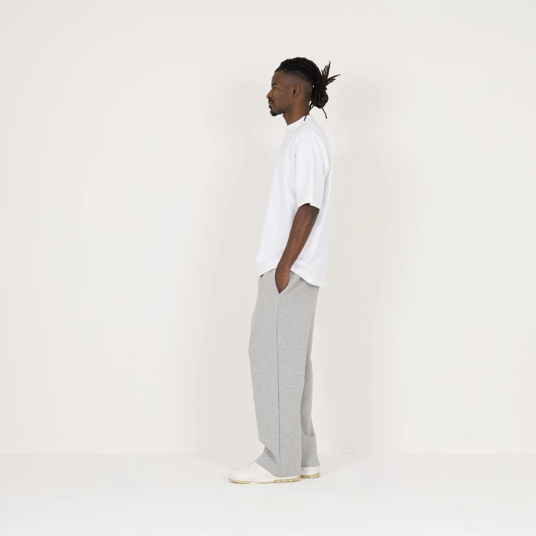 T-Shirt - White - Image 6